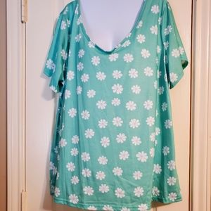 NWOT MissLook Flower TShirt